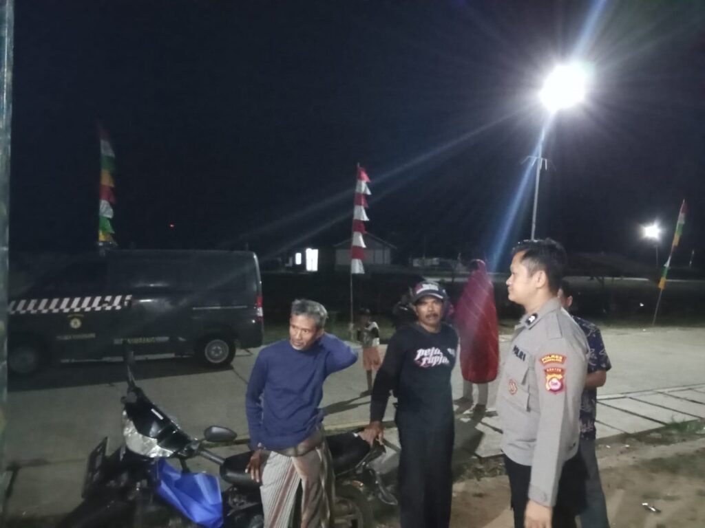 Polsek Panimbang Melaksanakan Patroli Pencegahan Kriminalitas 1 WhatsApp Image 2023 11 01 at 09.02.49