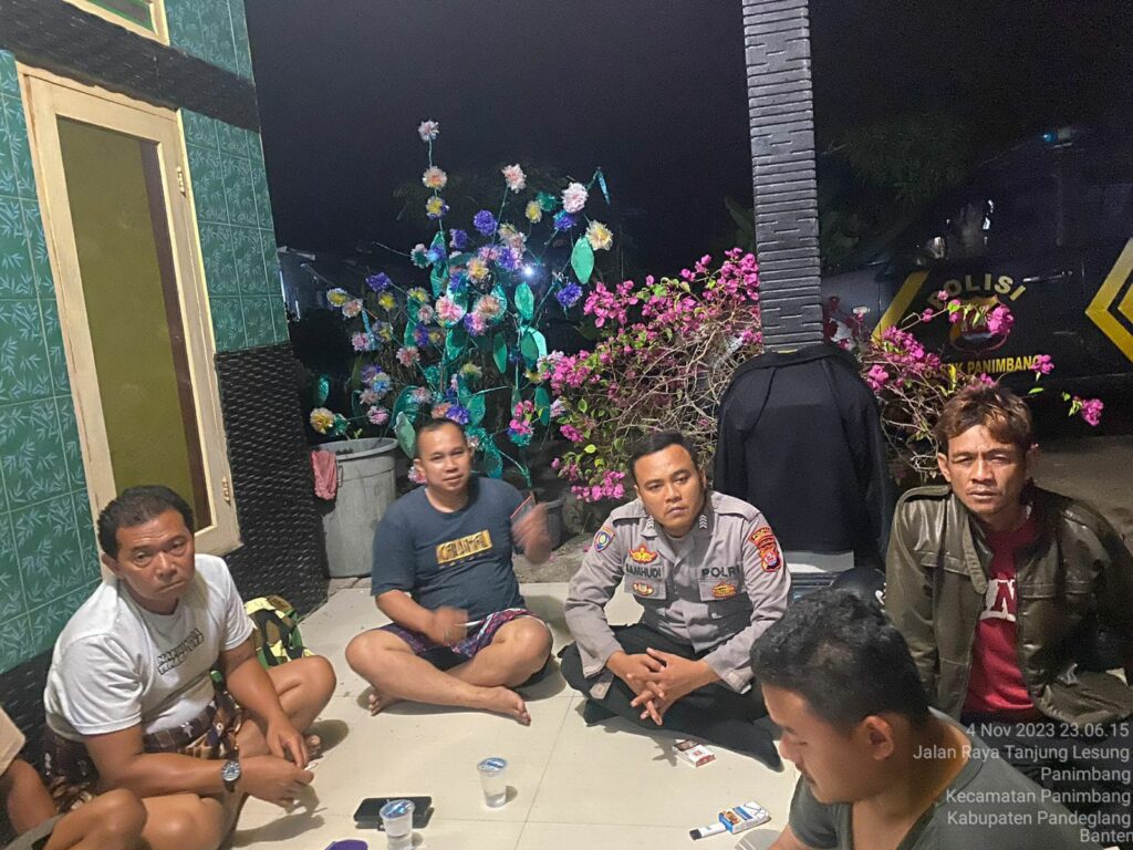 Polsek Panimbang Terus Meningkatkan Keamanan dengan Patroli C3 3 WhatsApp Image 2023 11 05 at 11.17.27