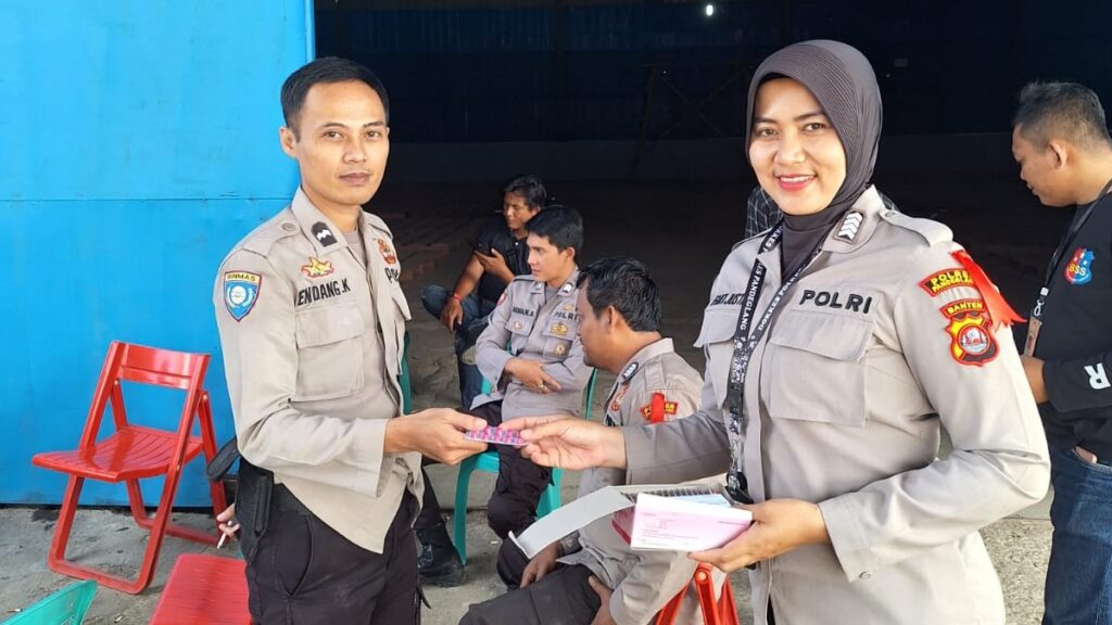 Operasi Mantap Brata Maung 2023-2024: Pengecekan Kesehatan Anggota Sub Satgas Dokes di Gudang Logistik KPU Pandeglang 3 WhatsApp Image 2023 11 15 at 11.43.26