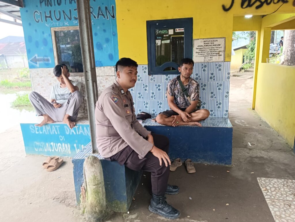 Bhabinkamtibmas Polsek Mandalawangi Terus Aktif dalam Membangun Kebersamaan dengan Warga Binaan 4 WhatsApp Image 2024 05 01 at 19.56.08