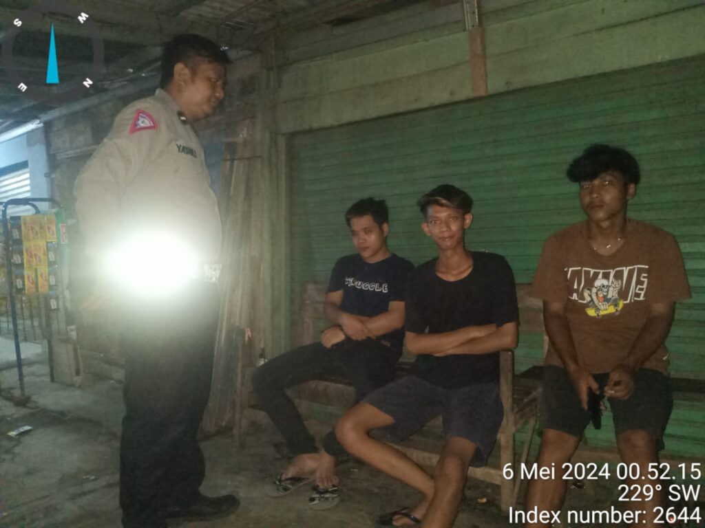Polsek Menes Polres Pandeglang Memperkuat Kemitraan dengan Warga 4 WhatsApp Image 2024 05 06 at 14.46.36
