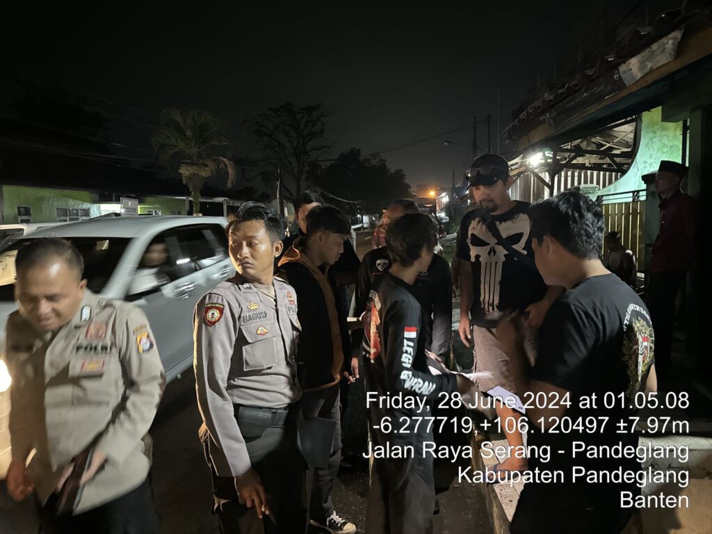 Sat Samapta Polres Pandeglang Gelar Patroli Malam di Wilayah Hukum Polres Pandeglang 7 WhatsApp Image 2024 06 28 at 04.53.00