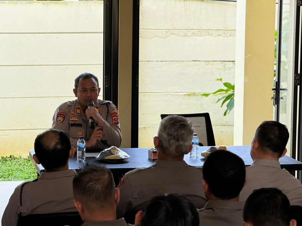 Kasat Samapta Polres Pandeglang Pimpin Kegiatan Anev Sat Samapta dan Polsek Jajaran 10 WhatsApp Image 2024 07 12 at 15.26.23