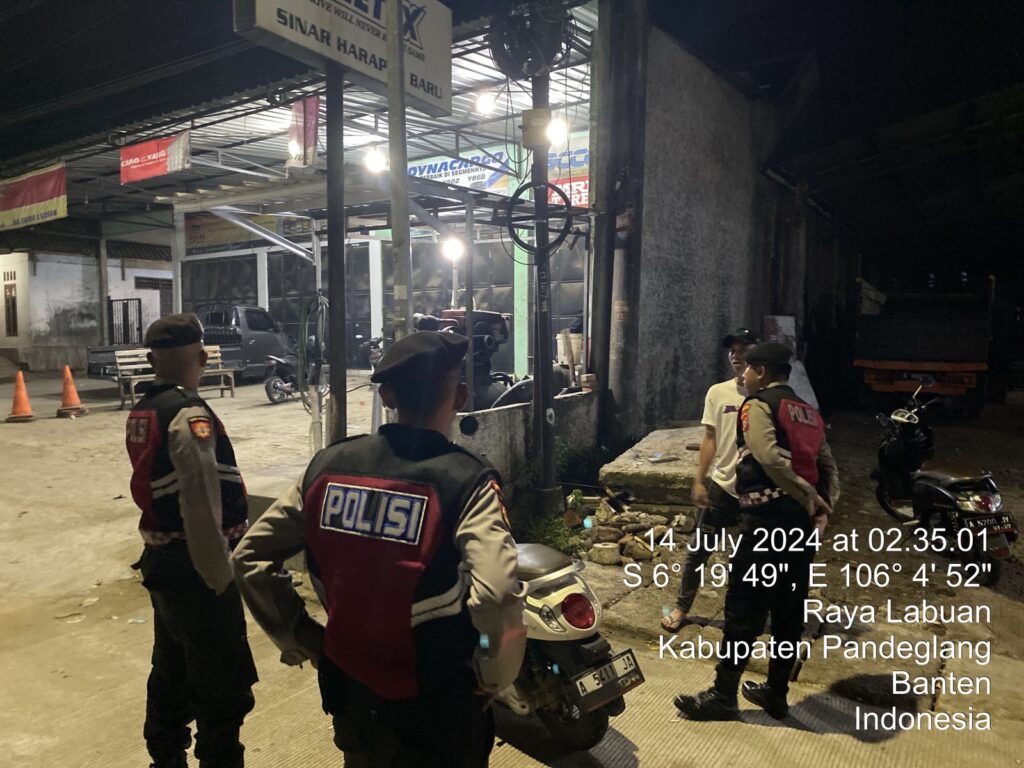 Sat Samapta Polres Pandeglang Gelar Patroli Malam Antisipasi Aksi Kriminalitas yang Meresahkan Masyarakat 4 WhatsApp Image 2024 07 14 at 06.29.09