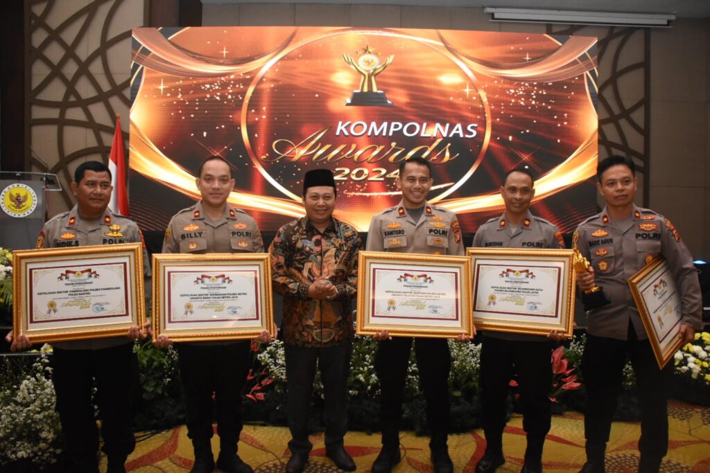 Polsek Pandeglang Terima Penghargaan dari Kompolnas Award 2024 5 WhatsApp Image 2024 07 18 at 11.13.30