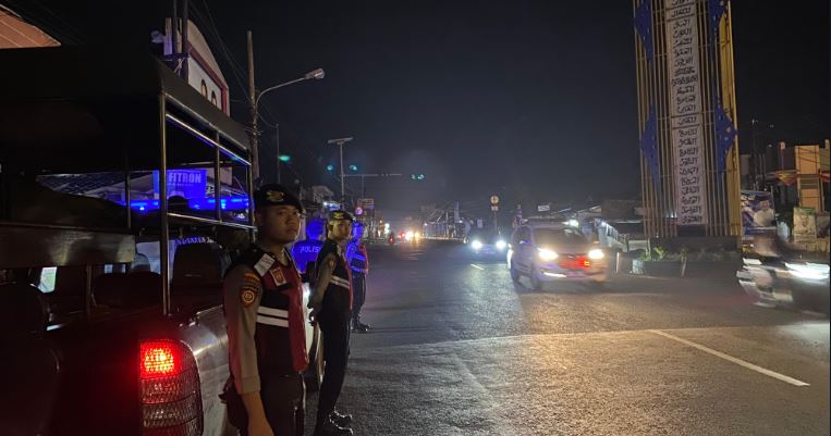 Sat Samapta Polres Pandeglang Gelar Patroli Antisipasi Aksi Balapan Liar di Cigadung 1 PC