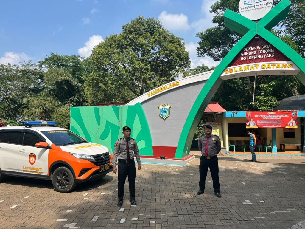 Sat Pamobvit Polres Pandeglang Gelar Patroli di Obyek Wisata Gunung Torong untuk Ciptakan Rasa Aman dan Nyaman Pengunjung 1 WhatsApp Image 2024 08 03 at 15.51.30