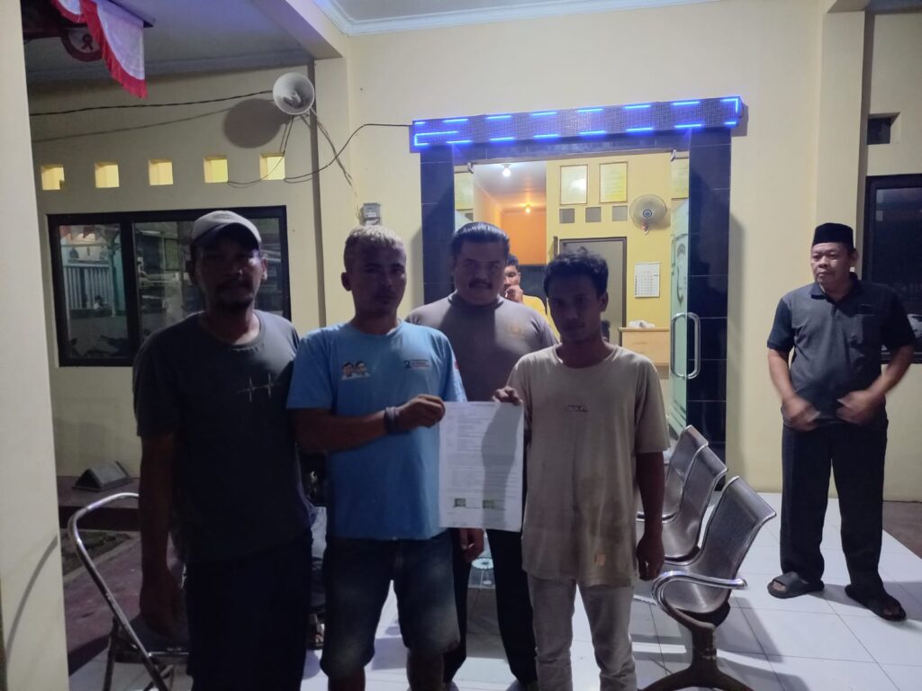 Problem Solving Polsek Picung Damaikan Keributan di Arena Panah Balon Kadumula 8 WhatsApp Image 2024 08 04 at 00.10.58
