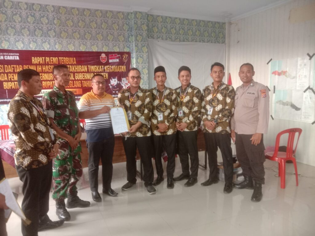 Kanit Binmas Polsek Carita Hadiri Rapat Pleno Terbuka Rekapitulasi DPHP Pilkada di Kecamatan Carita 10 WhatsApp Image 2024 08 07 at 05.22.33