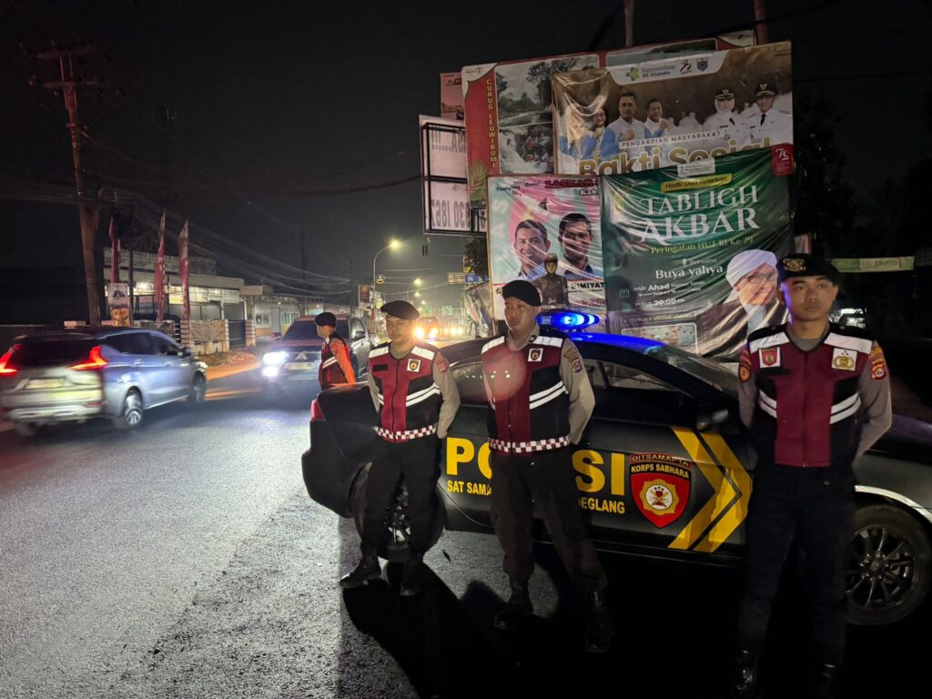 Sat Samapta Polres Pandeglang Cegah Aksi Balap Liar dengan Patroli Malam di Persimpangan Cipacung 10 WhatsApp Image 2024 08 18 at 04.56.46 2