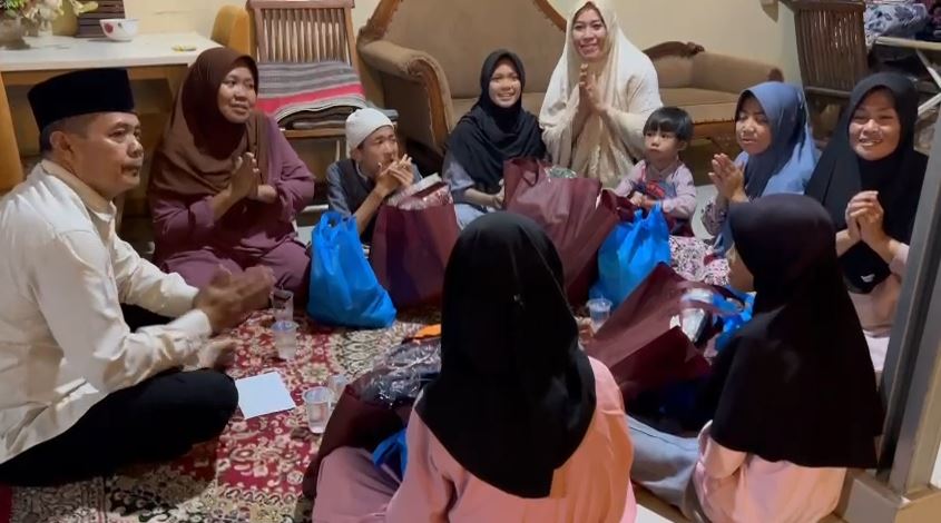 Polsek Banjar Polres Pandeglang Gelar Santunan untuk Anak Yatim di Bulan Ramadhan 5 qwe