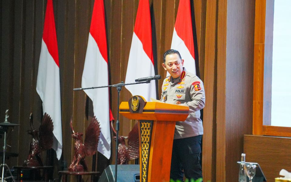 Kapolri Apresiasi Pelaksanaan Operasi Ketupat 2025 Berjalan Lancar dan Aman 5 hfg